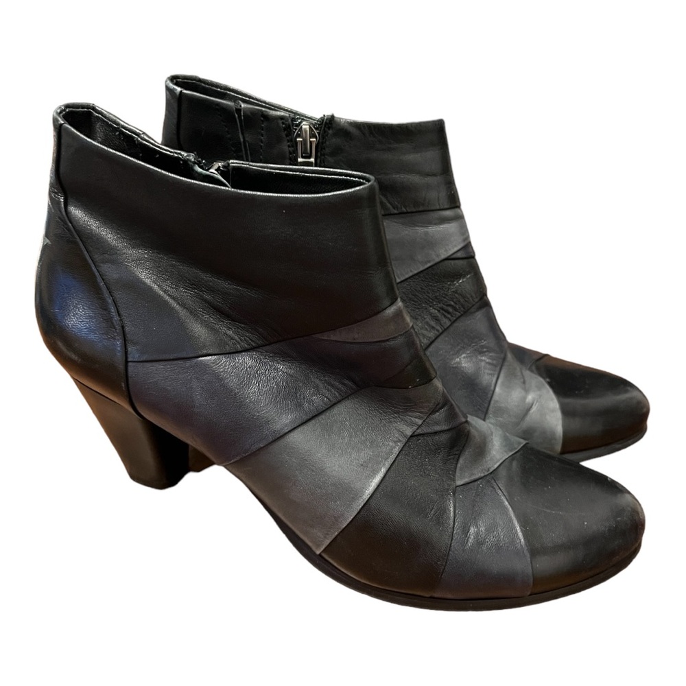 Regarde Le Ciel Sonia Black Patchwork Ankle Booties Size 40 EU